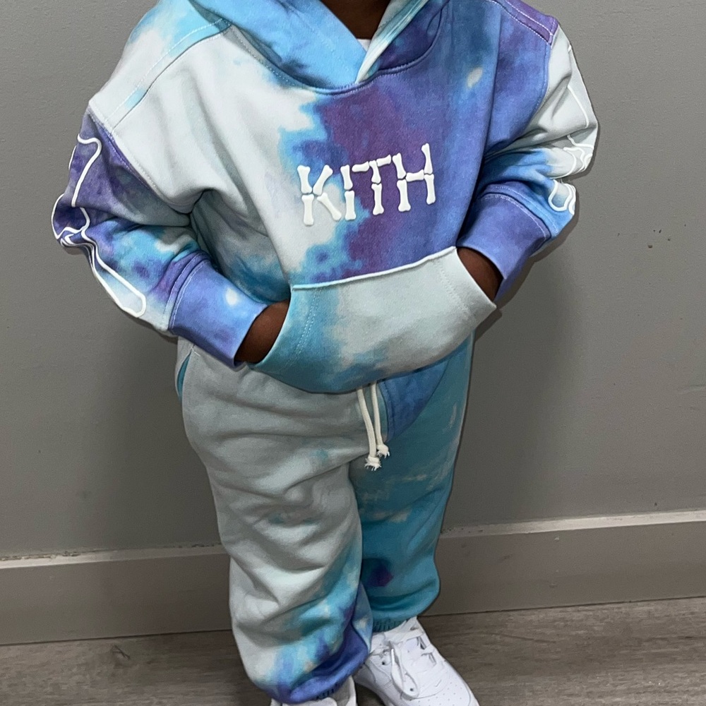 Kith blue and purple ombré sweatsuit set